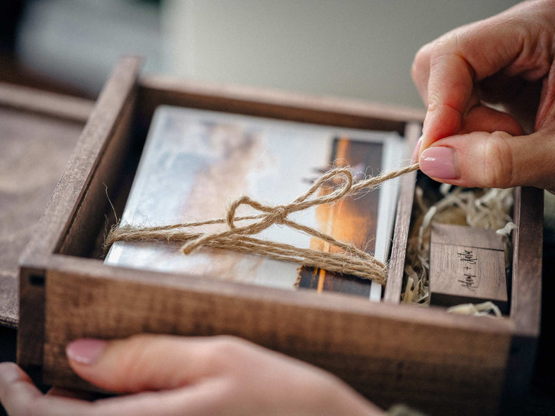 Vintage Wooden Wedding Photo Box with USB & Custom Lid - NZHANDICRAFT