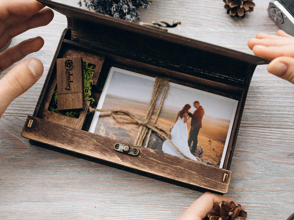 Scatola porta foto e pennetta usb personalizzata box portafoto in legno
